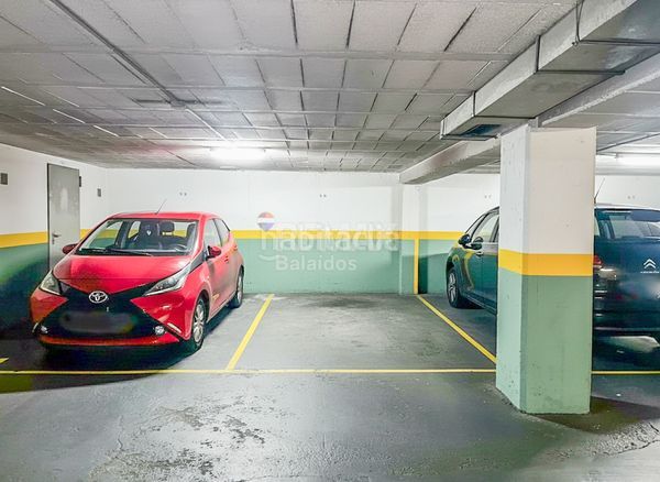 Foto 9910c747-96ad-4ab6-94dd-5550483fdf4a. Pis amb calefacció aparcament a Teis Vigo