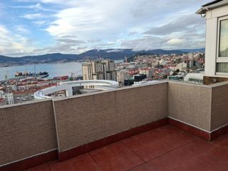 Piso  Rúa vía norte