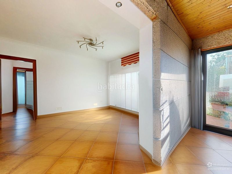 Foto 18459dd0-bc26-41ee-b905-de4271719afe. Casa amb calefacció aparcament a Sardoma - Castrelos Vigo