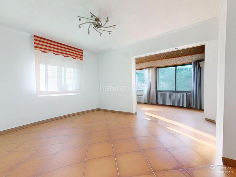 Foto 6b2e00a7-0301-4420-9c72-ad20a3d0a071. Casa amb calefacció aparcament a Sardoma - Castrelos Vigo