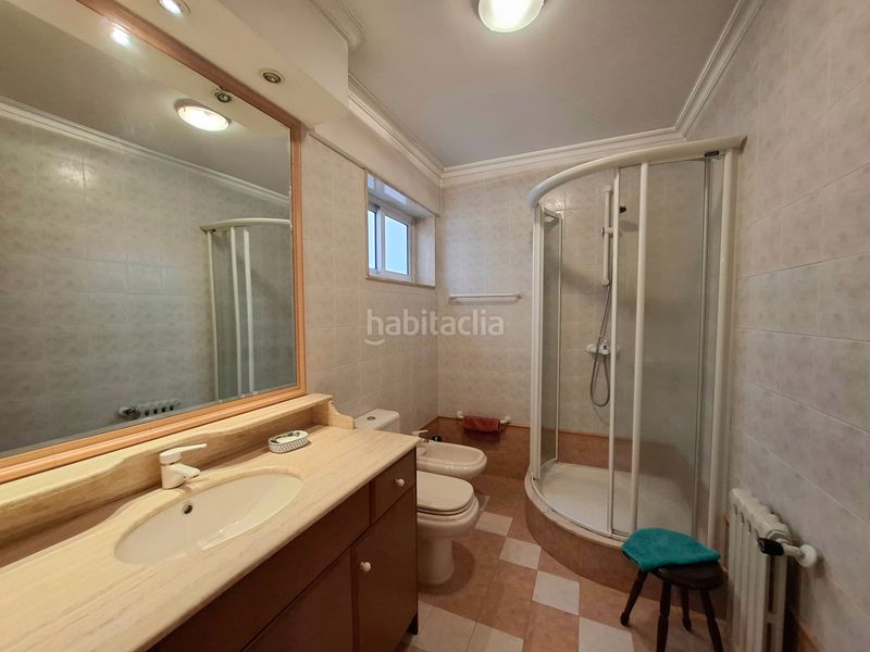 Foto 207fb092-bf6b-45c9-9505-d7bc79a7358d. Pis amb calefacció aparcament a Plaza España - Corte Inglés Vigo