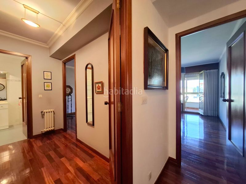 Foto 294c95fe-1969-4807-b909-a8da2a48076f. Pis amb calefacció aparcament a Plaza España - Corte Inglés Vigo