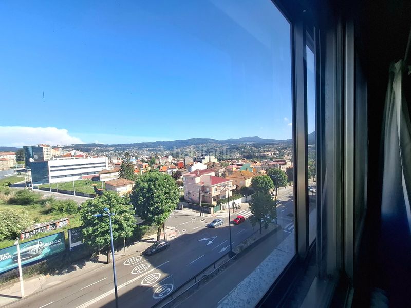 Foto f3a4a568-740d-4307-8ee8-d9944df6be73. Pis amb calefacció aparcament a Plaza España - Corte Inglés Vigo