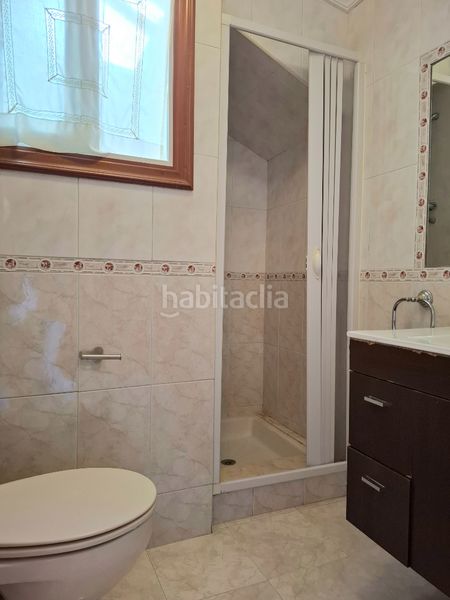Foto 44d10ac3-51a7-4b29-992d-d3a9d5f0a650. Casa adossada amb calefacció a Comesaña - Matamá Vigo