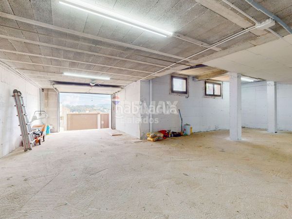 Foto 457d6726-946f-4902-81e4-10aa9c389ea5. Casa amb calefacció aparcament a Coruxo - Oia - Saiáns Vigo