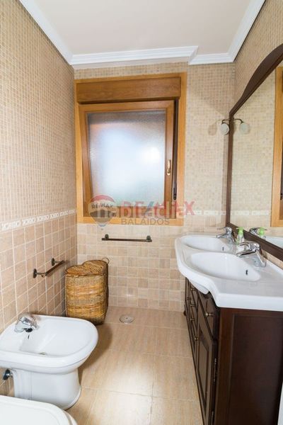 Foto 708a0705-e625-4af0-a713-6b83a3d8ee0d. Casa en Guarda (A)