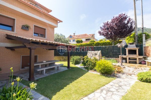 Foto 92c887e5-e8c5-4af2-95e1-08f86c0a511f. Casa en Guarda (A)