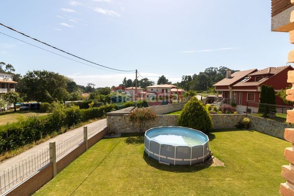 Foto a419b085-a9d0-4433-9590-d20d9c89d626. Casa en Guarda (A)