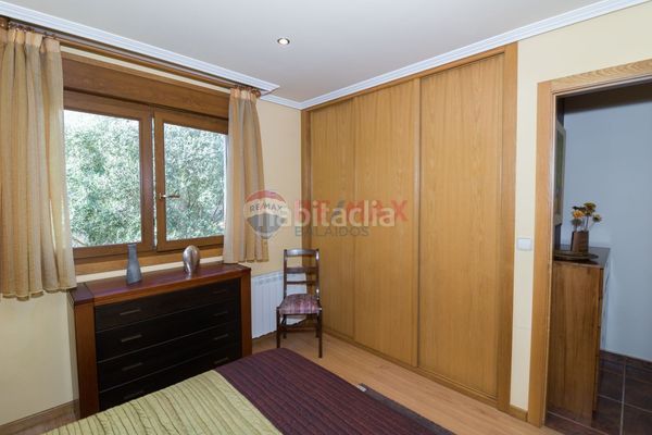 Foto a97e2c91-728a-40dd-b2ef-a2c7cd59c2d4. Casa en Guarda (A)