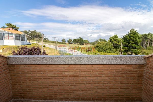 Foto bbe71b1e-33bf-4246-b48f-4b91349537f9. Casa en Guarda (A)