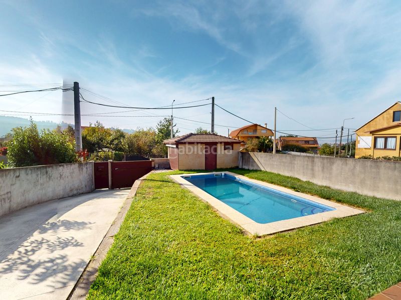 Foto 356ec629-9cb6-42d4-9b1d-d2a6557122f3. Casa amb calefacció aparcament piscina a Valadares - Beade Vigo