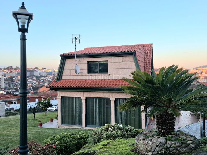 Foto 4c859cd8-e483-48b3-86c0-1258da2c1454. Casa amb calefacció aparcament a Sardoma - Castrelos Vigo