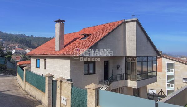 Foto e52a394c-f254-4689-b823-eeaf3d17e945. Casa amb calefacció aparcament a Baiona