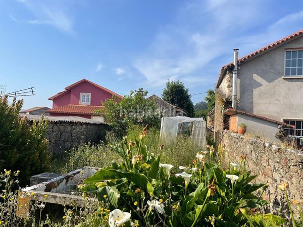 Foto c84a8ab1-d2dd-4d04-95ee-66d68f561b05. Casa en Guarda (A)