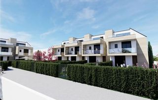 Towny house  Estrada do vao