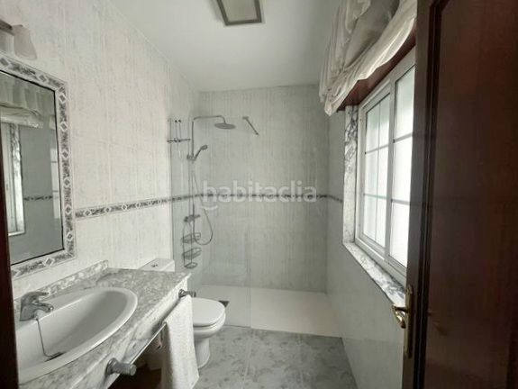 Foto 590f4c7c-2659-476c-95cc-85c541b8c5aa. Casa amb aparcament a Guarda (A)