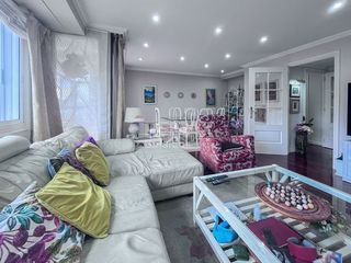 Etagenwohnung  Avenida de madrid