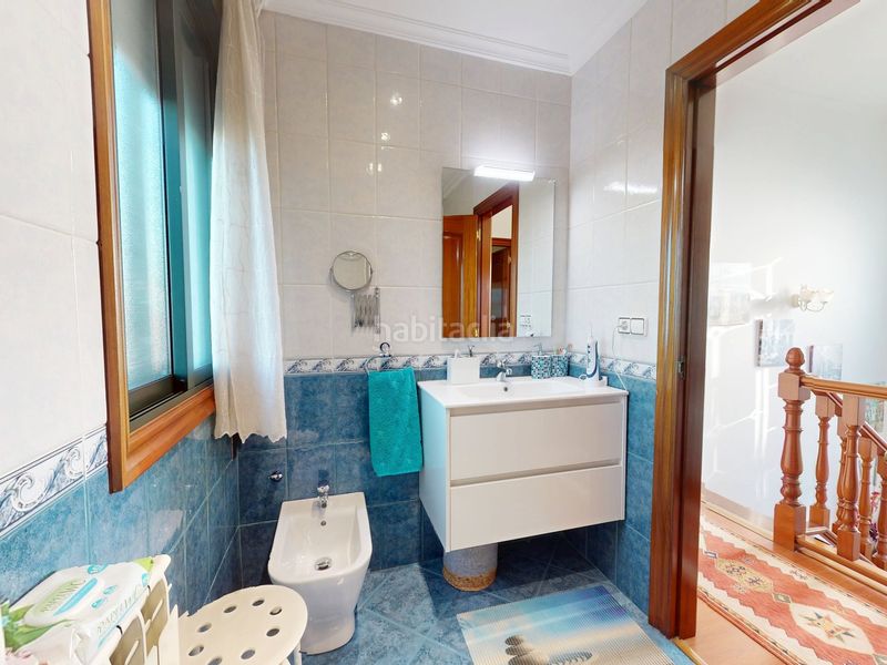 Foto d2ca619d-b3d1-4e2a-9bd0-121b1d6b79b0. Casa amb calefacció aparcament a Sardoma - Castrelos Vigo