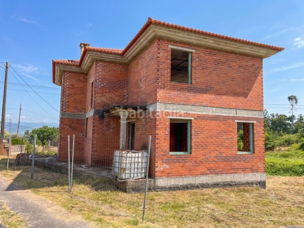 Foto 55384b32-abfd-46c8-97ae-6622ab9cc0da. Casa amb aparcament a Vilaboa