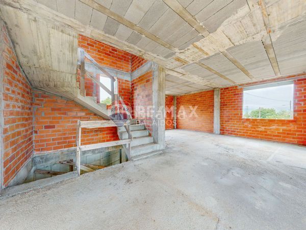 Foto 59be0bd6-e750-4757-a922-8f30032c17a7. Casa amb aparcament a Vilaboa