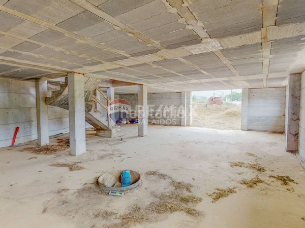 Foto 8482edb4-ef47-4287-b7e9-668d00302a5b. Casa amb aparcament a Vilaboa