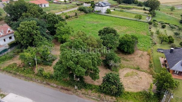 Foto cedecdf0-518f-4308-b887-10f8c4435638. Terreny residencial a Rosal (O)