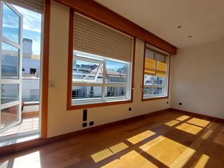 Etagenwohnung  Rúa colón