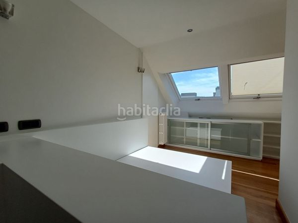 Foto d077b264-90d5-4a3b-bfa3-87f3a37a95be. Piso en Centro - Areal Vigo