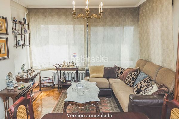 Foto 5a7e079a-7db3-4baf-84e3-e85fb7162719. Pis amb calefacció aparcament a As Travesas - Balaidos Vigo