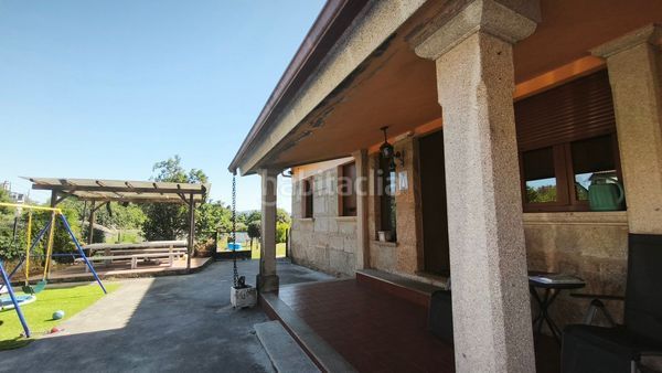 Foto b8b16352-e0e5-4412-b27f-efd62aeae3d0. Casa amb calefacció aparcament a Tui