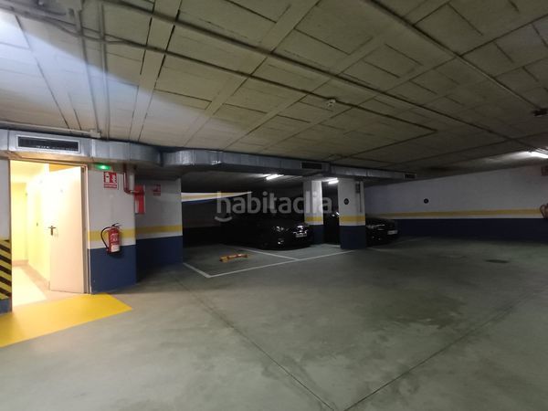 Foto d78d4b65-cd94-4f9a-bec1-93469d938f80. Pis amb calefacció aparcament a Centro - Areal Vigo