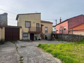 House  Calle de la cruz