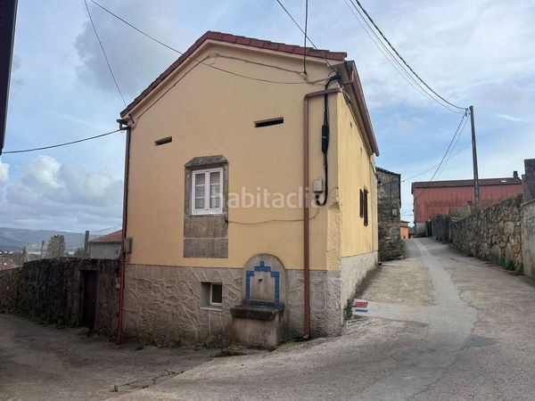 Foto b399ad25-4128-4d6c-b398-b78b48f250e2. Casa amb calefacció a Guarda (A)