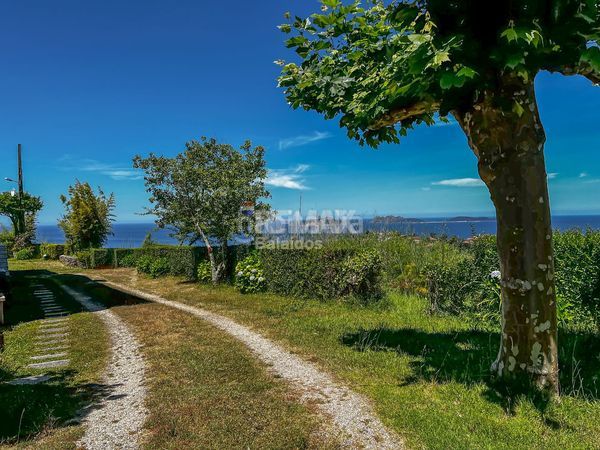 Foto d1eb890f-a957-4351-ad84-f5b04fb5951c. Pis a Priegue Nigrán
