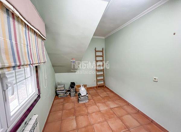 Foto 6a16666a-ce5a-481d-845e-7a78cce4b518. Casa amb calefacció aparcament a Rosal (O)