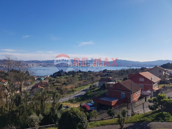 Foto f4436eb7-394f-42e1-b3f5-203f46eb1e11. Casa amb calefacció aparcament a Moaña