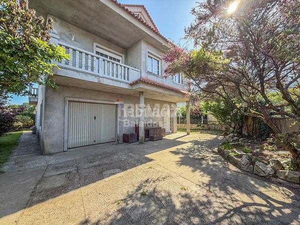 Foto 77916f64-e8de-4a6a-b089-cb987c370691. Casa aparellada amb aparcament a Guarda (A)