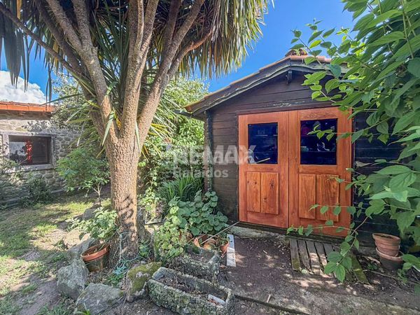 Foto c62882f4-fd1e-4074-abed-fcf0e4a2c8ab. Casa aparellada amb aparcament a Guarda (A)