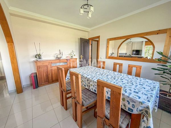 Foto d8abb4af-bf6d-4ebe-8e04-c6690d1105c4. Casa aparellada amb aparcament a Guarda (A)