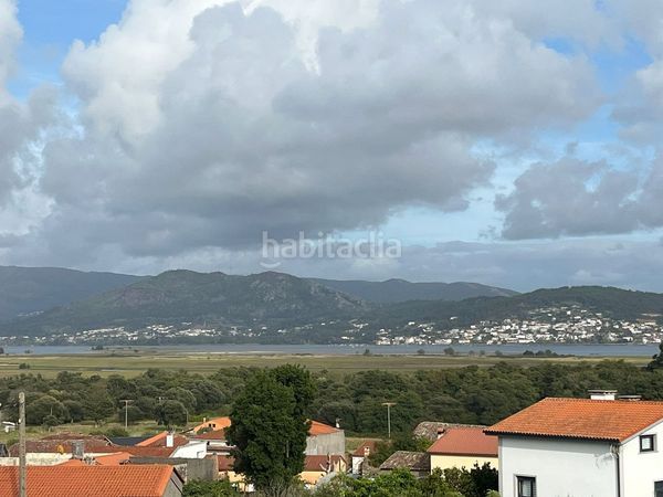 Foto 3264b252-9ec4-4e5c-a93b-81885d1fe6da. Casa amb calefacció a Guarda (A)