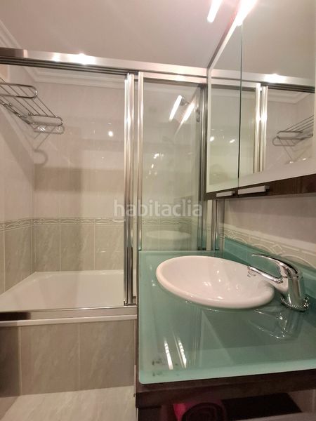 Foto 09d18a8a-212a-44e9-a5c5-d4322e602f90. Apartament amb calefacció aparcament a As Travesas - Balaidos Vigo