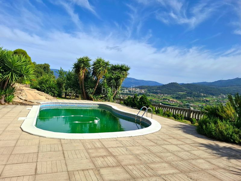 Foto bfea061d-2581-46ed-8bef-c3254d539773. Casa amb calefacció aparcament piscina a Neves (As)