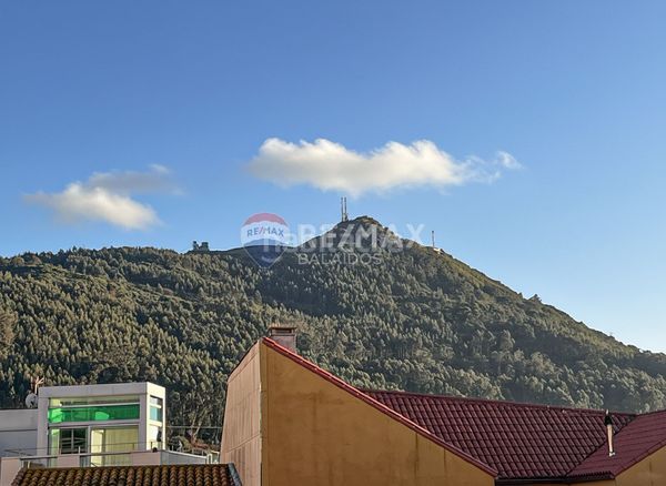 Foto 19a2c880-722a-4d64-8760-f3b407966c34. Casa aparellada amb calefacció a Guarda (A)
