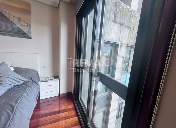 Foto f10d09b7-e93d-4e39-94a8-cd7f8dca1c39. Pis amb calefacció aparcament a travesía de Vigo - san xoán Vigo