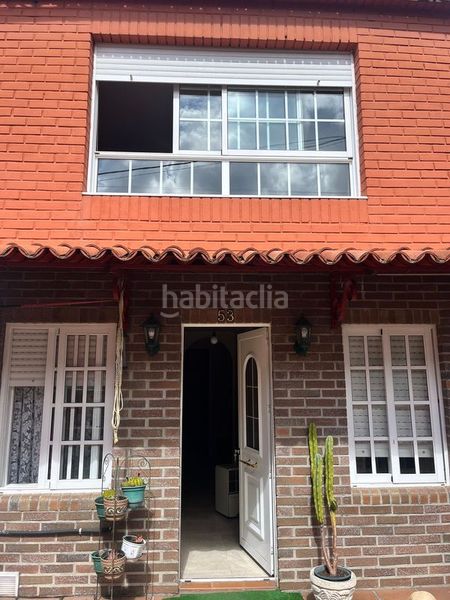 Foto 2798f03c-d47a-48f8-b2cb-434dbcf4a6d4. Casa a Teis Vigo
