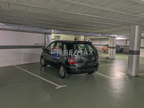 Foto ef81ae6c-8e3b-4584-9892-328191c4d631. Pis amb aparcament a Sanxenxo pueblo Sanxenxo
