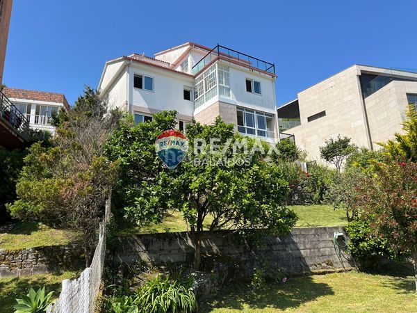 Foto 2083928d-cbc0-4dcb-a088-b14391186643. Casa amb calefacció aparcament piscina a Baiona