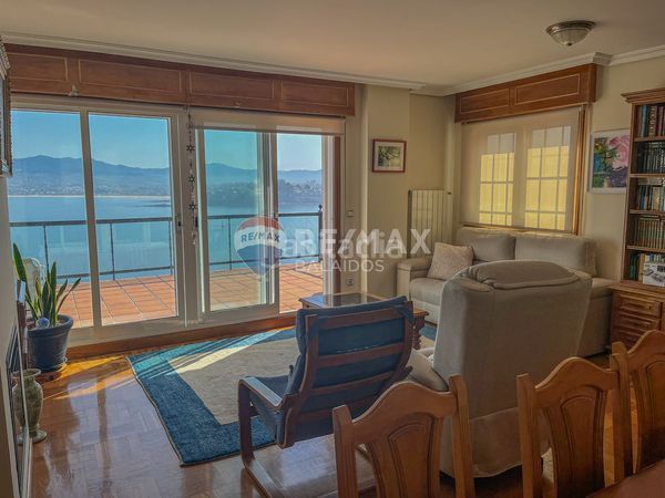 Foto be4665fc-3d68-4048-82f3-c7e54266da7a. Casa amb calefacció aparcament piscina a Baiona