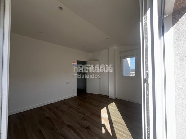 Foto a5fb1ddf-e762-4532-89f9-232d1a130740. Casa amb calefacció aparcament piscina a Guarda (A)
