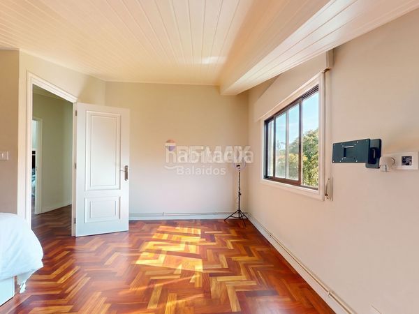 Foto 5559d743-19e7-4c46-a9eb-b5d208a0e786. Casa en Sardoma - Castrelos Vigo